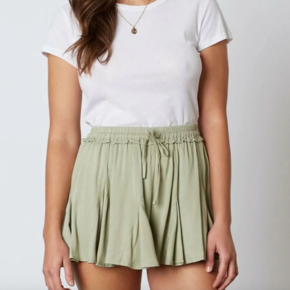 Cotton Candy LA Flowy Moss Green Shorts